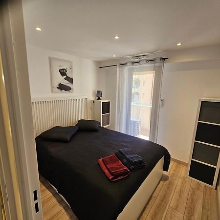Beautiful 1 Bedroom Flat Ницца Экстерьер фото